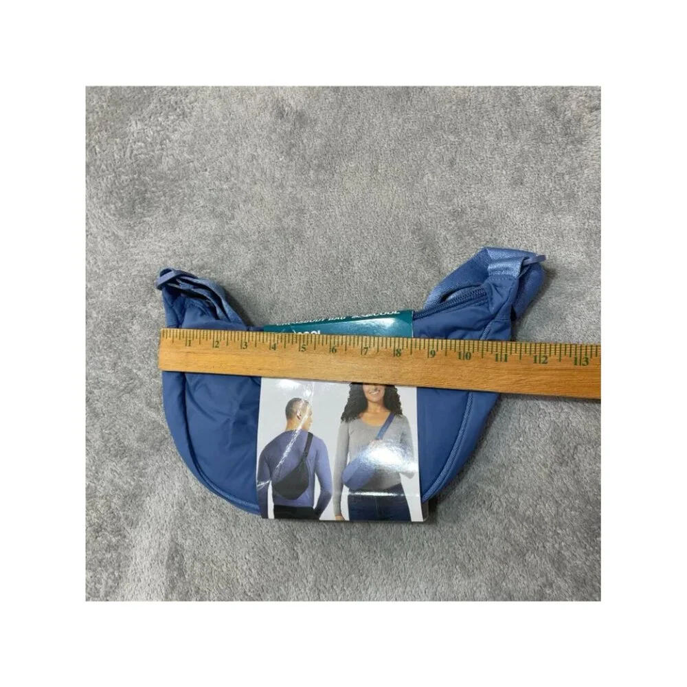 NWT 32 Degrees Fanny Pack Bag Unisex One Coronet Blue Adjustable